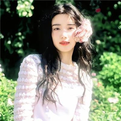 钢管舞娘